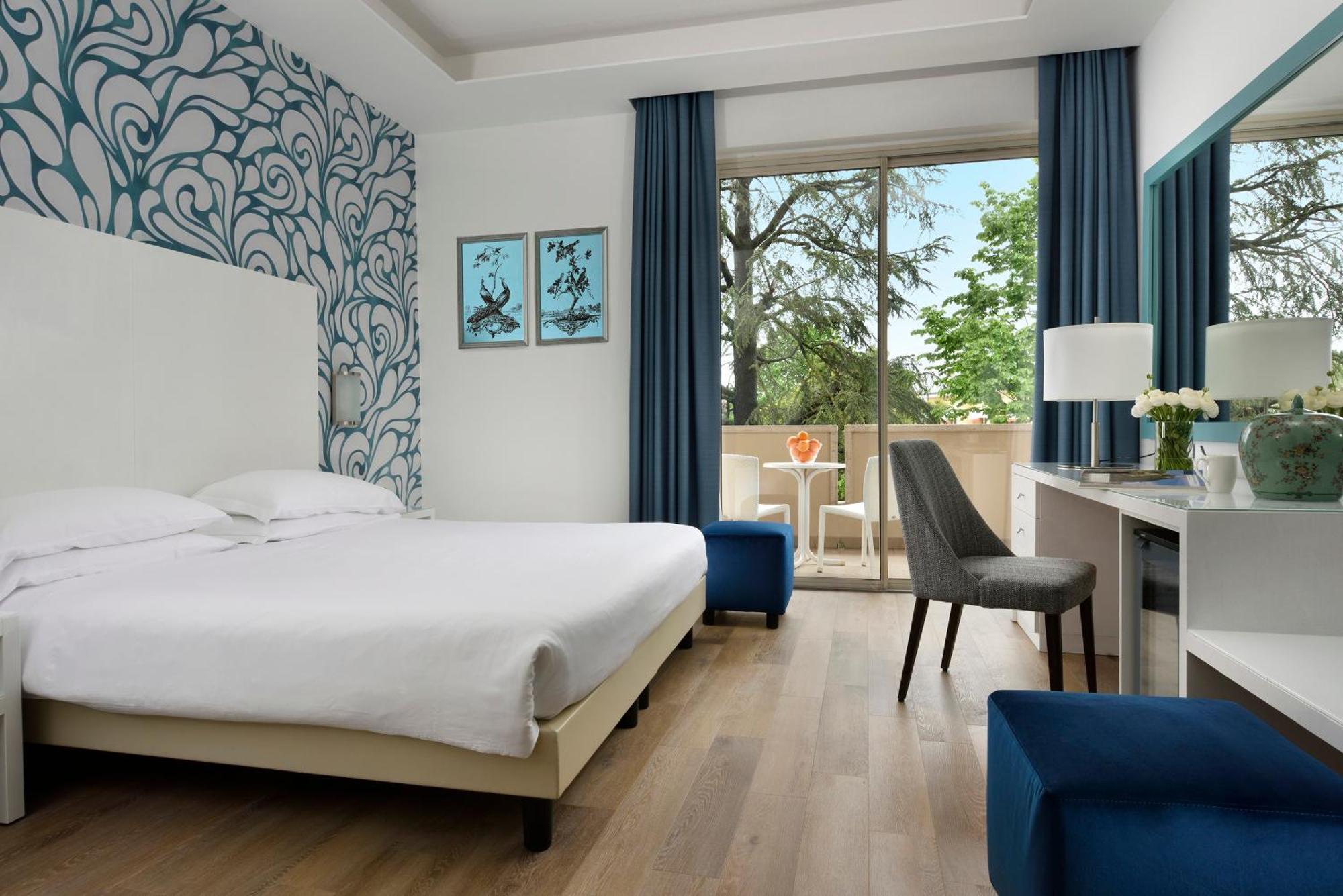 Continental Wellness & 4*