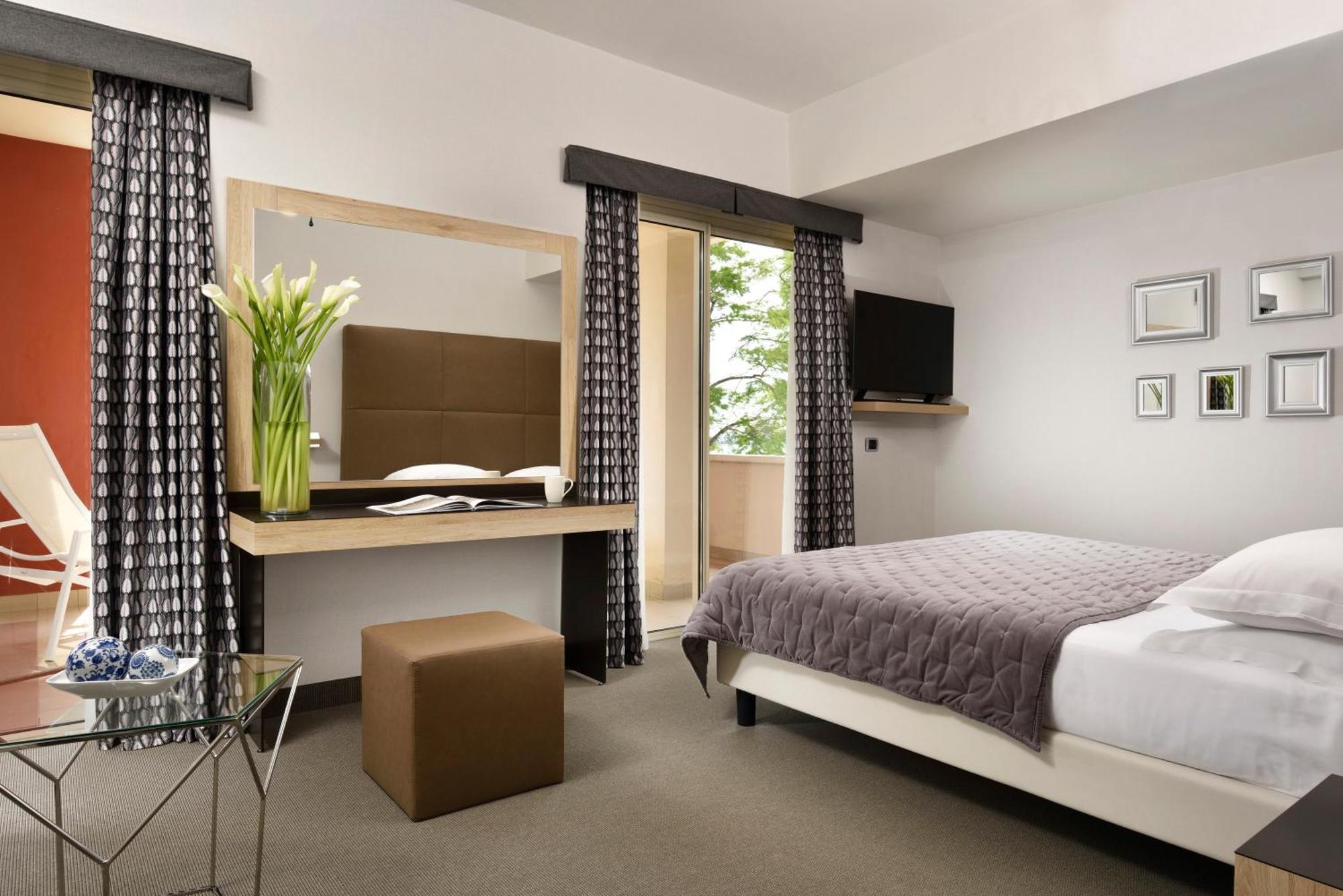 Continental Wellness & Sirmione