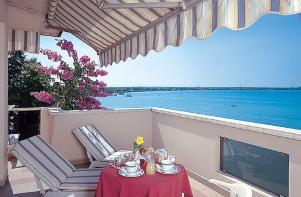 Continental Wellness & Hotel